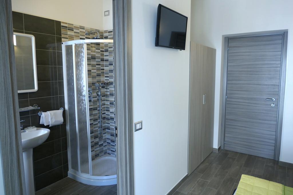 Hotel Désirée San Benedetto del Tronto Esterno foto